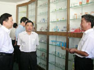 2007年7月洛陽市委副書記、市長(zhǎng)郭洪昌到公司調(diào)研